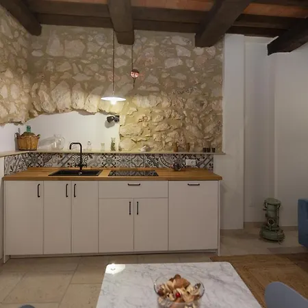 La Dimora Dell'arco Pico