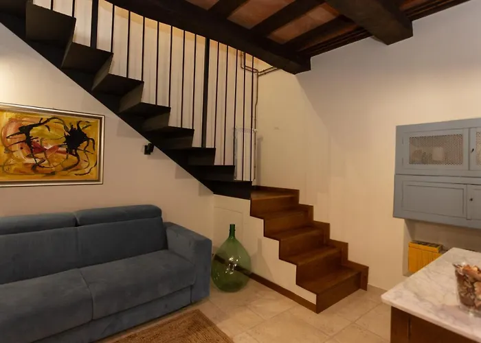 La Dimora Dell'arco Apartman Pico